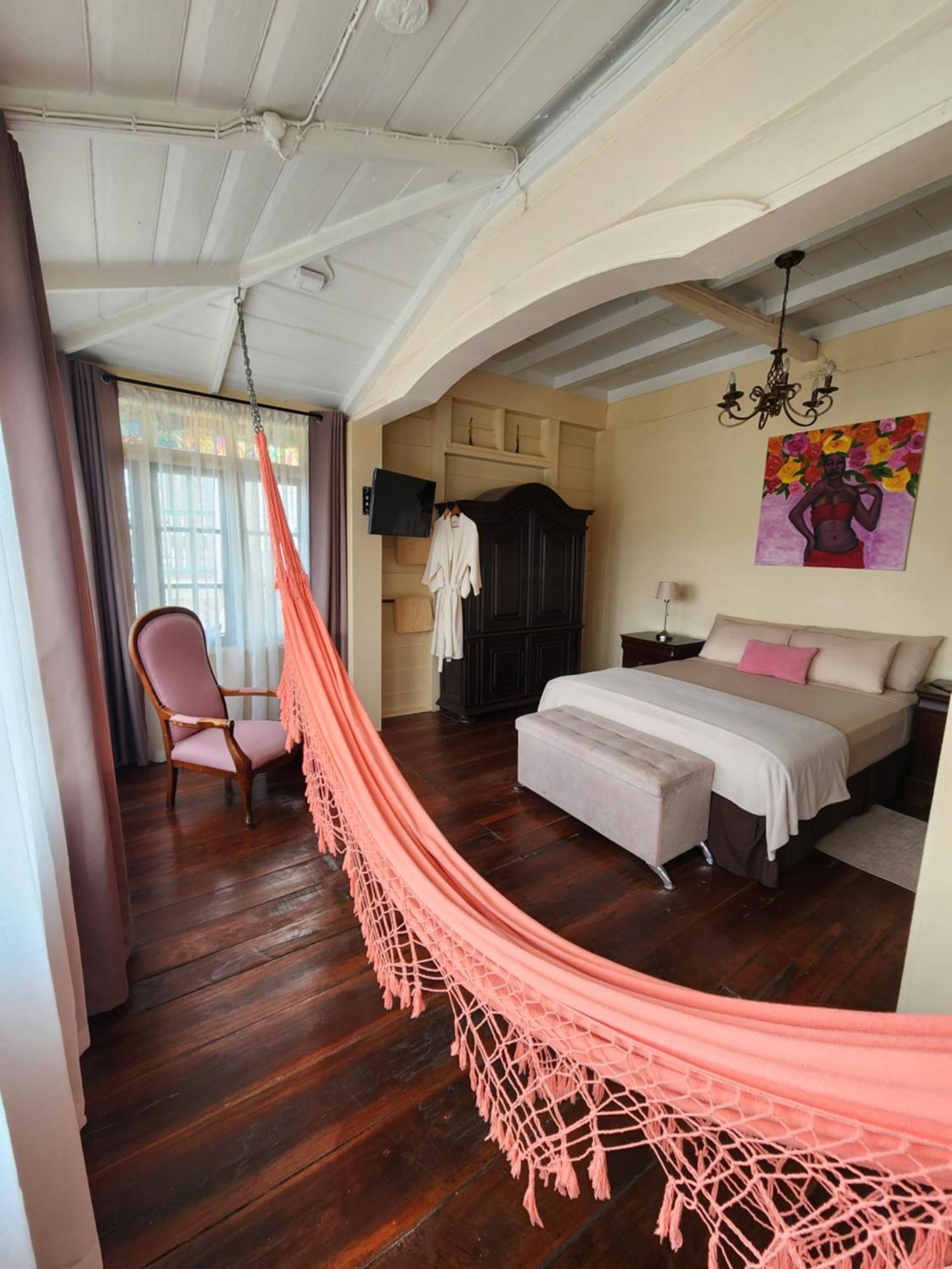 Prins Hendrik Suites Paramaribo Ngoại thất bức ảnh